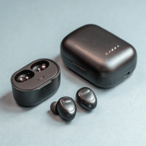 Power-Boost Bluetooth Earbuds with Built‑in 5000mAh Battery Case